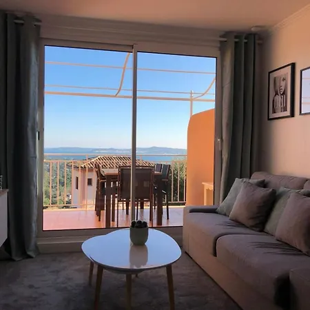 Les Restanques Duplex 4 Pers Les Magnolias Magnifique Vue Grimaud