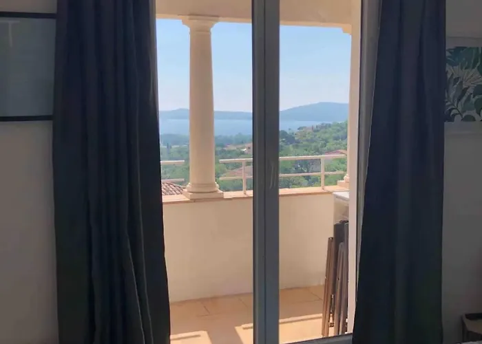 Les Restanques Duplex 4 Pers Les Magnolias Magnifique Vue * Grimaud