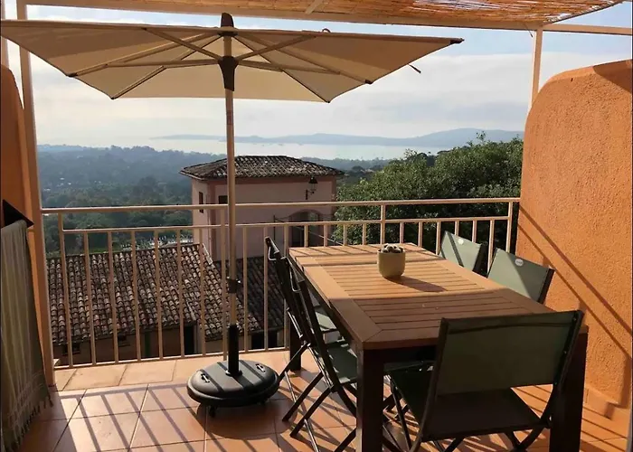 شقة Les Restanques Duplex 4 Pers Les Magnolias Magnifique Vue غريمو
