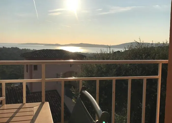 Les Restanques Duplex 4 Pers Les Magnolias Magnifique Vue شقة غريمو