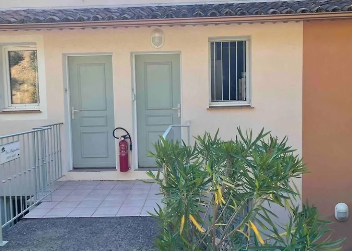 Les Restanques Duplex 4 Pers Les Magnolias Magnifique Vue شقة